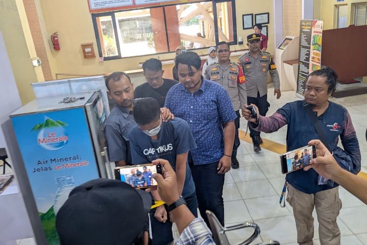 Kabur dan Sembunyi di Rumah Tetangga, Korban Pemerkosaan Ayah di Probolinggo Akhirnya Lapor Polisi