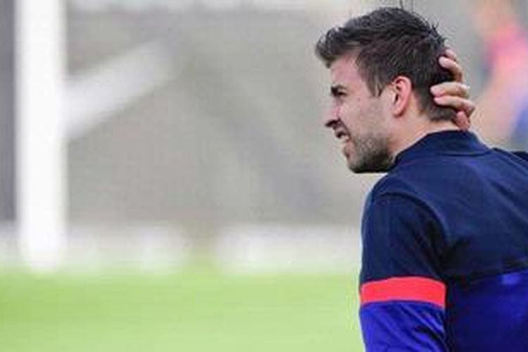 Bek Barcelona, Gerard Pique.