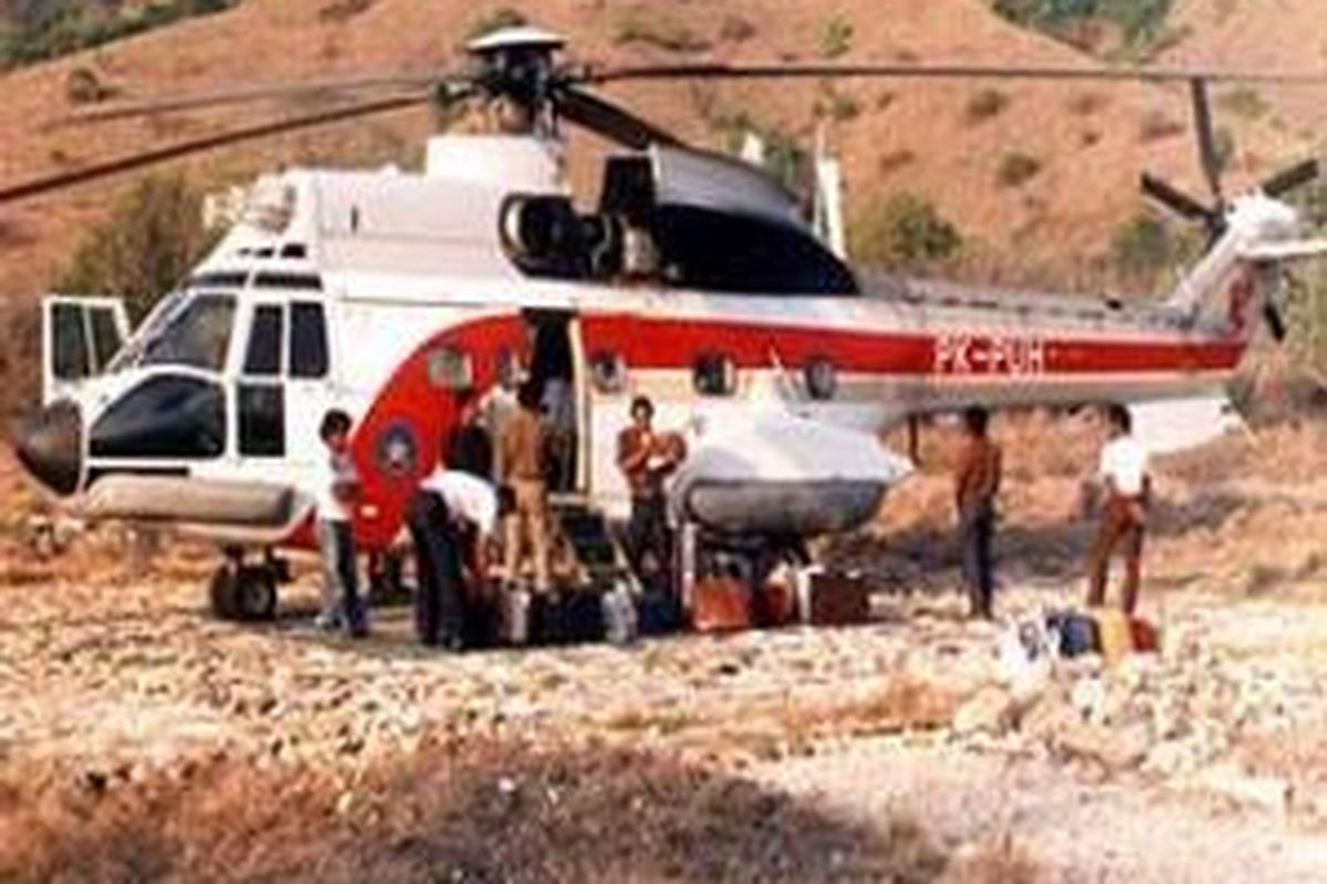Helikopter Super Puma milik Pelita Air Services.