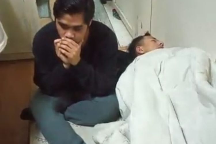 Kondisi Pekerja Migran Indonesia (PMI) asal Bali di Turki. Para PMI ini mesti tinggal berdesak-desakan di losmen yang jauh dari kata layak.