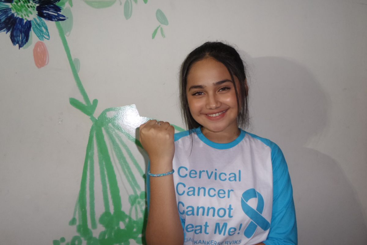 Syifa Hadju menghadiri acara peluncuran gelang harapan, Bracelet of HOPE, untuk program #CegahKankerServiks, di Kedai 89, Kemang Raya, Jakarta Selatan, Rabu (20/12/2017).