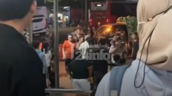 Pegawai Kemenhan Babak Belur Dikeroyok di Terminal Depok, Luka di Mata dan Bibir