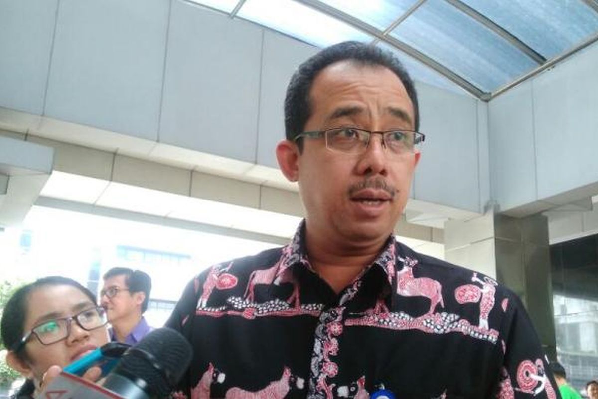 Direktur Jenderal Bea Cukai, Kementerian Keuangan, Heru Pambudi, di Kantor Kementerian Keuangan, Jakarta, Jumat (17/6/2016). Pemerintah menargetkan pembangunan Pusat Logistik Berikat sebanyak 50 unit hingga akhir 2016.