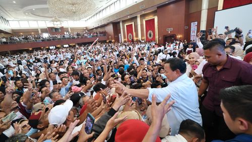 Prabowo-Gibran Janji Putihkan Utang Petani dan Nelayan