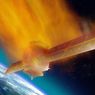 [POPULER SAINS] Terbakarnya Satelit Berdampak ke Bumi | Link Streaming Gerhana Matahari Cincin Sore Ini