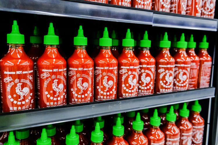 Ilustrasi sriracha. 