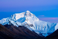 Gunung Everest, Sejarah Mera dan Island