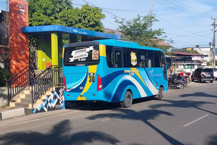 Transportasi umum bus gratis di Aceh, Trans Koetaradja.