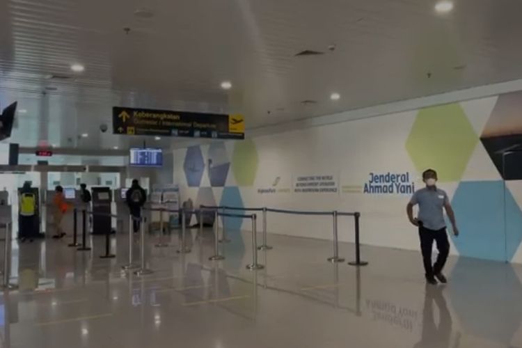 Bandara Ahmad Yani Semarang 