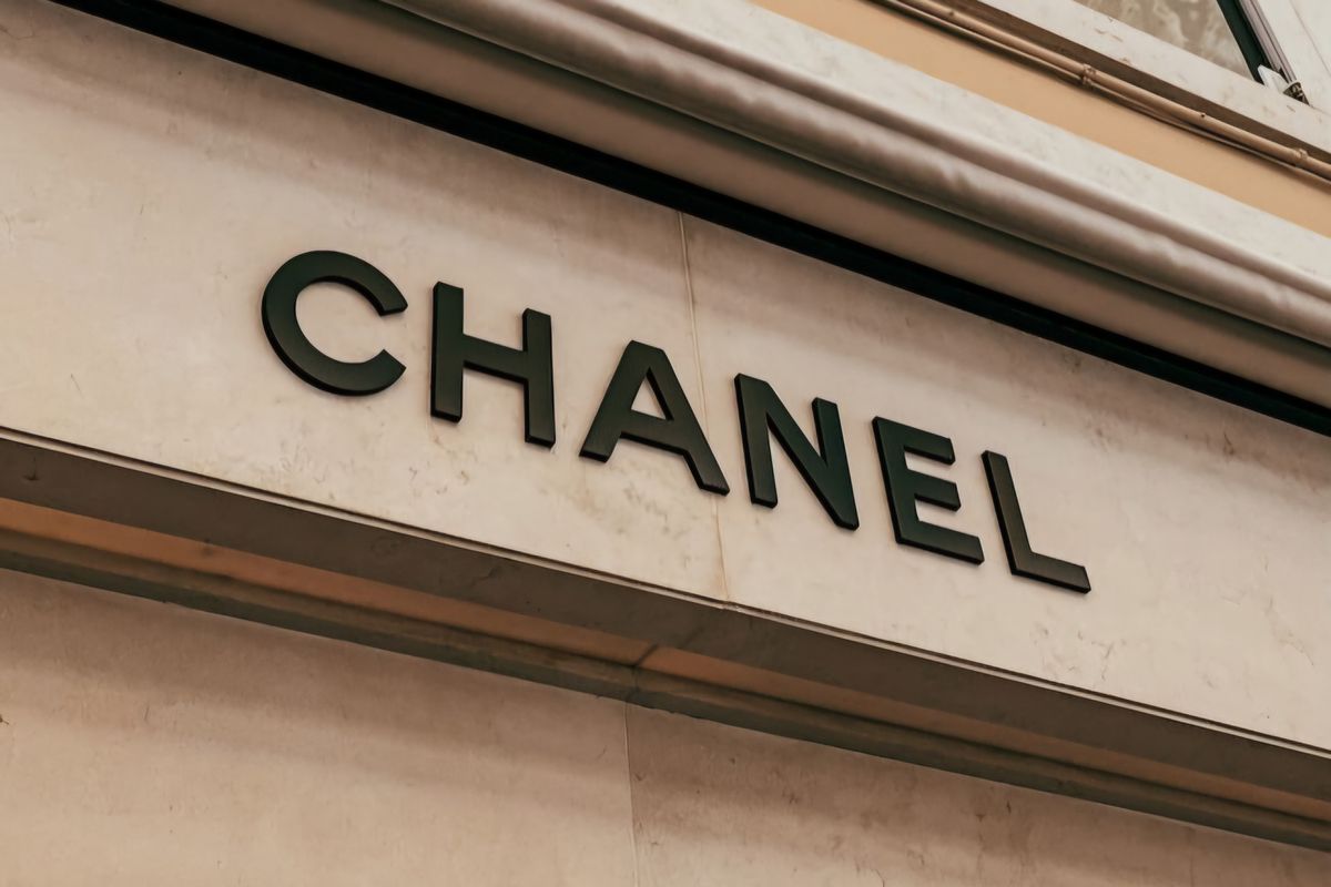 Ilustrasi rumah mode Chanel.