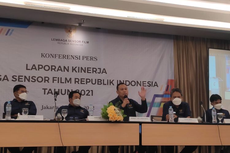 Konferensi pers laporan kinerja Lembaga Sensor Film (LSF) 2021 di kawasan Senayan, Jakarta Selatan, Selasa (22/3/2022). 