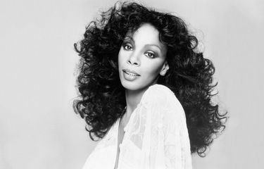 Penyanyi senior Donna Summer.