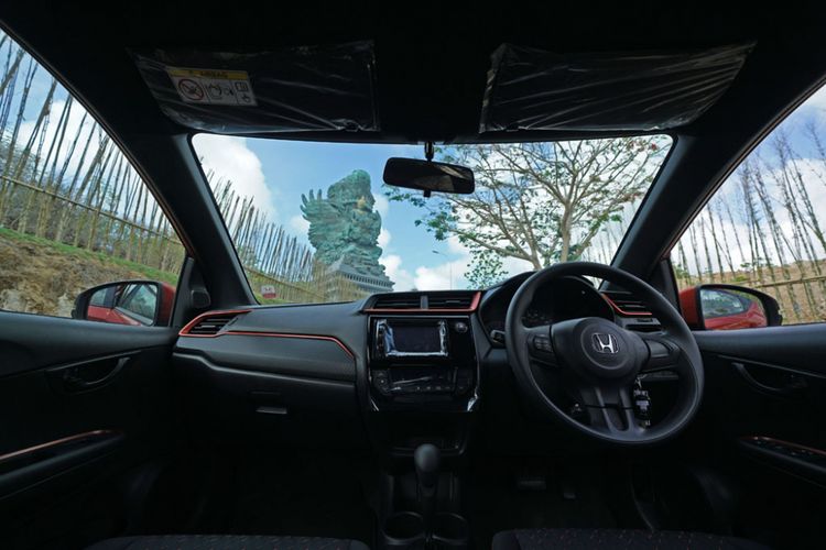 Tes drive All New Honda Brio di Bali. Brio terbaru hadir dengan beberapa perubahan di eksterior dan interior