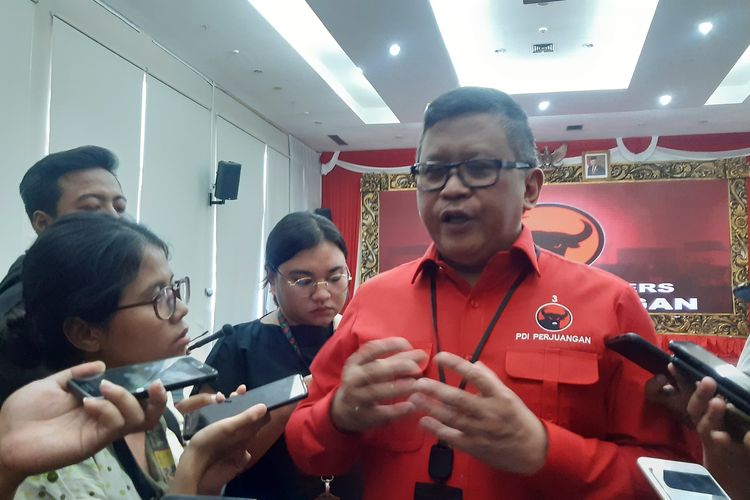 Sekretaris Jenderal DPP PDI-P Hasto Kristiyanto di Kantor DPP PDI-P, Jakarta, Rabu (11/12/2019).