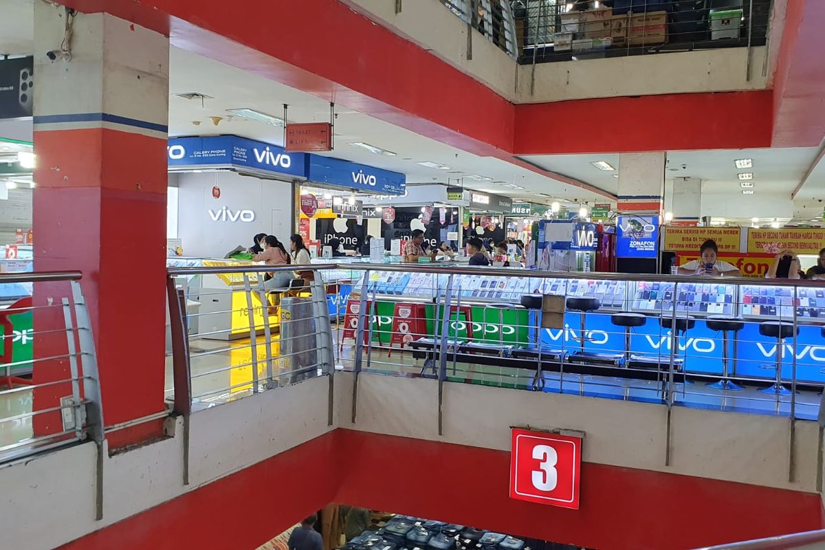 Minta Data Pribadi untuk Pinjol, Karyawan Toko Ponsel PGC Rayu Pelamar Kerja Pakai 