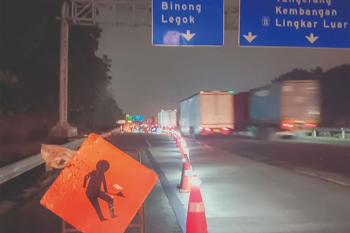 Ilustrasi perbaikan jalan tol Jakarta-Tangerang