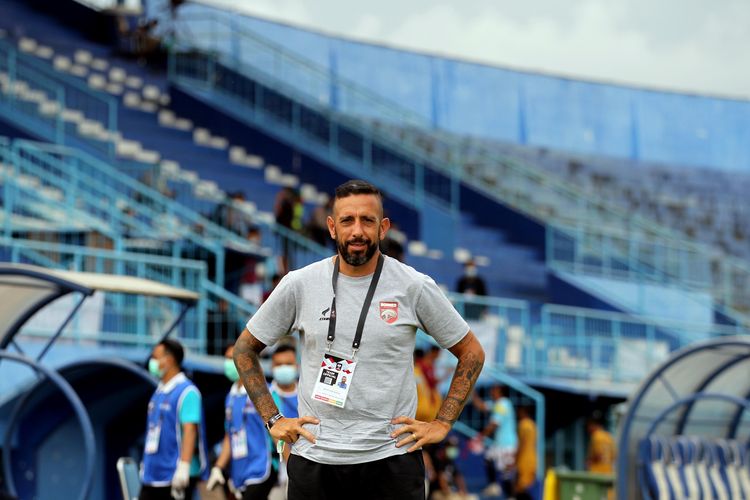 Pelatih fisik Borneo FC musim 2021, Marcos Gonzales.