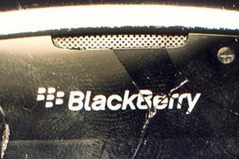 Siapa yang Meruntuhkan BlackBerry, Android atau iPhone?