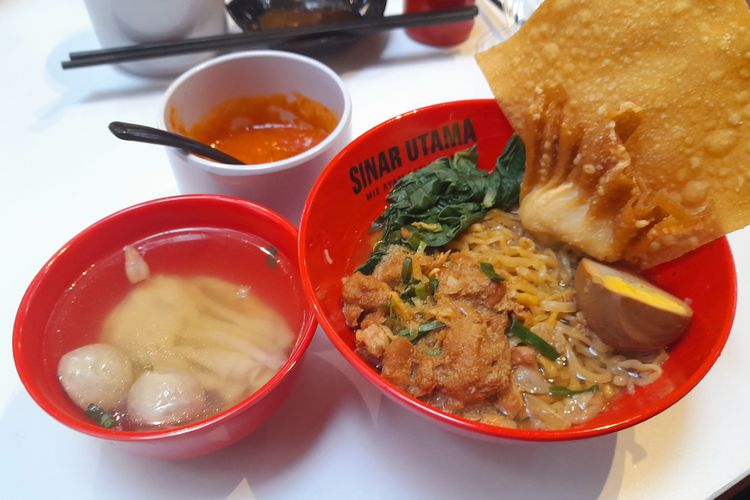 Mie Ayam Sinar Utama Medan buka di Jakarta Selatan, Jumat (12/1/2024).