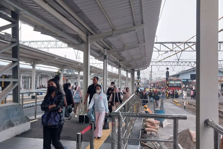 Stasiun Bogor Punya Akses Baru, Lebih Luas dan Dilengkapi Kanopi