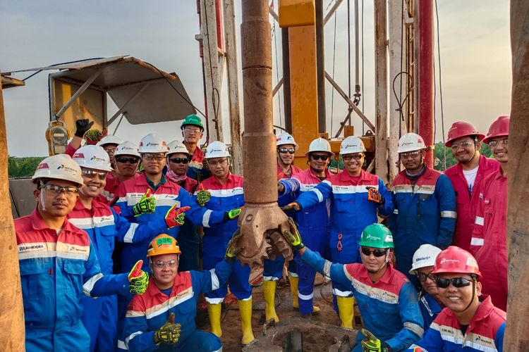 Pertamina Hulu Rokan mulai melakukan pengeboran atau tajak sumur eksplorasi Pinang East-1 pada 14 Maret 2024.