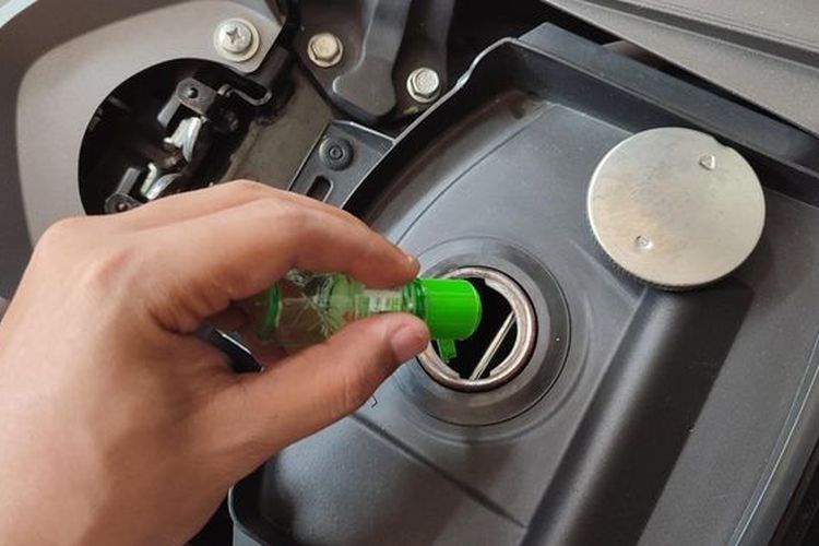 Campur Pertalite dengan Minyak Kayu Putih, Bisa Naikkan Oktan?