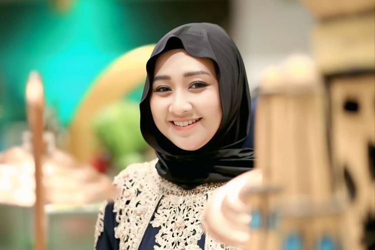 Kisah Icha, Ibu Tunggal di Banyuwangi, Bangkit dari Nol hingga Jadi Sales Terbaik