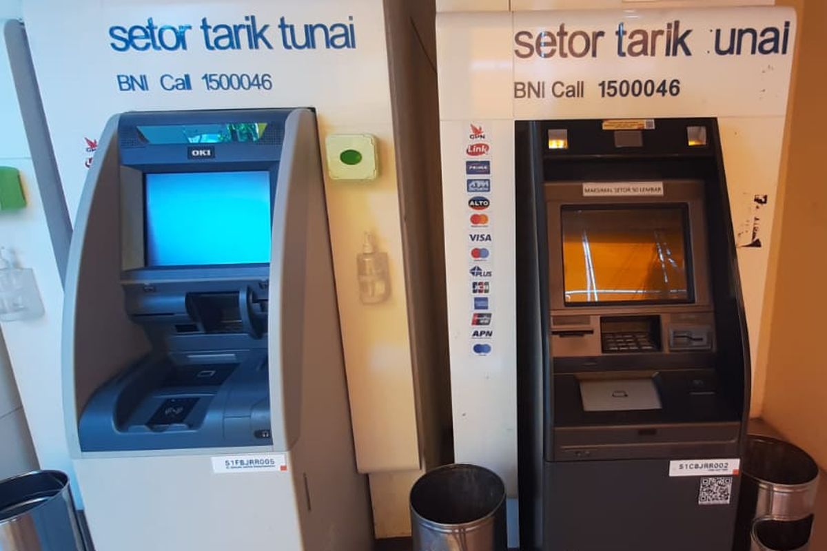 Cara setor tunai di ATM BCA, BRI, BNI, Mandiri, dan BSI