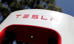 Tesla PHK Pekerja di Pabrik China