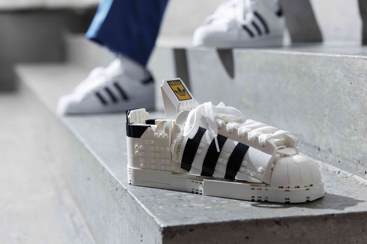 Lego Adidas Superstar