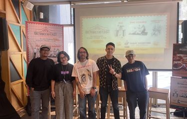 Grup band The Adams kembali dihadirkan sebagai bintang tamu dalam acara Oktobeerfeast 2023. 