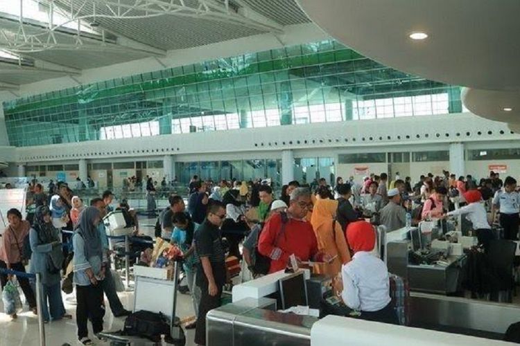 Suasana Bandara SAMS Sepinggan Balikpapan, Jumat (14/6/2019).