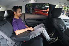 Saat Mobil Mengalami Kecelakaan, Benarkah Jok Belakang Relatif Lebih Aman?