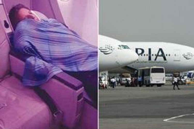 Seorang pilot senior dari Pakistan diskors karena meninggalkan kokpit untuk tidur di kelas bisnis.