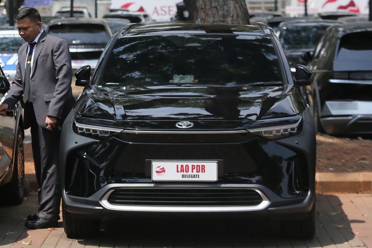Toyota bZ4X kembali menjadi mobil kenegaraan pada KTT ASEAN 2023