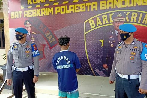 Seorang Pria di Bandung Tusuk Istrinya di Depan Umum