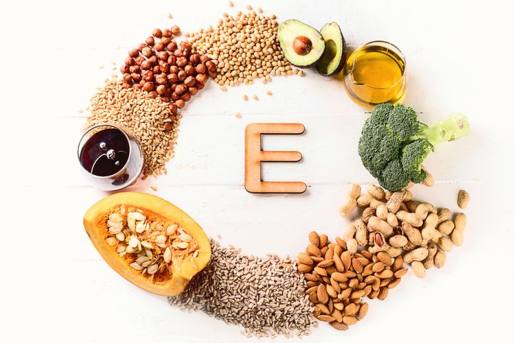 Ilustrasi makanan yang mengandung vitamin E.