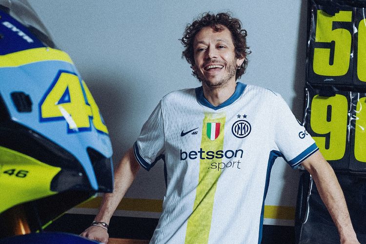 Inter Milan Rilis Jersey Kolaborasi dengan Valentino Rossi