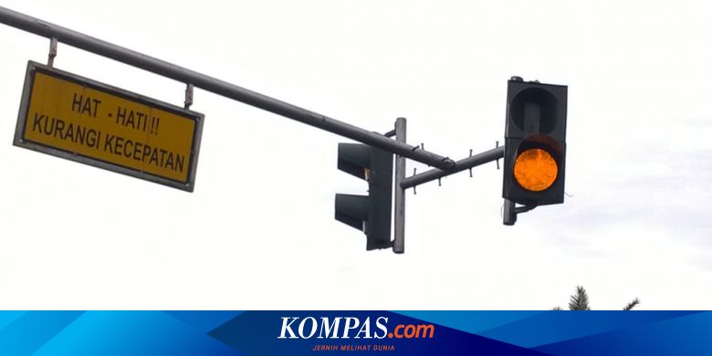 Lampu Kuning yang Makin Diabaikan di Persimpangan - Vimarsana News