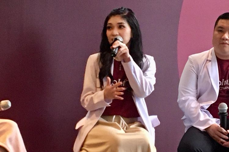 dr. Gracia Merryane Rauw, Sp.OG, mitra dokter spesialis Halodoc menjelaskan fakta dan mitos pil KB darurat. Simak selengkapnya.