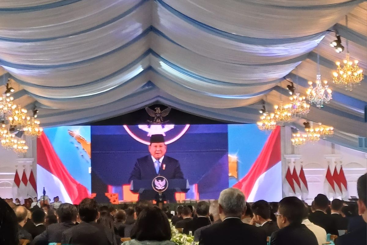 Presiden RI Prabowo Subianto saat peluncuran Badan Pengelolaan Investasi (BPI) Daya Anagata Nusantara (Danantara) di Istana Kepresidenan, Jakarta, Senin (24/2/2025).