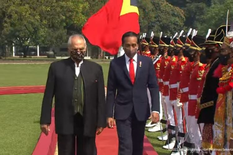 Presiden Joko Widodo menerima kunjungan kehormatan Presiden Timor Leste Jose Ramos-Horta di Istana Bogor, Selasa (19/7/2022) pagi.