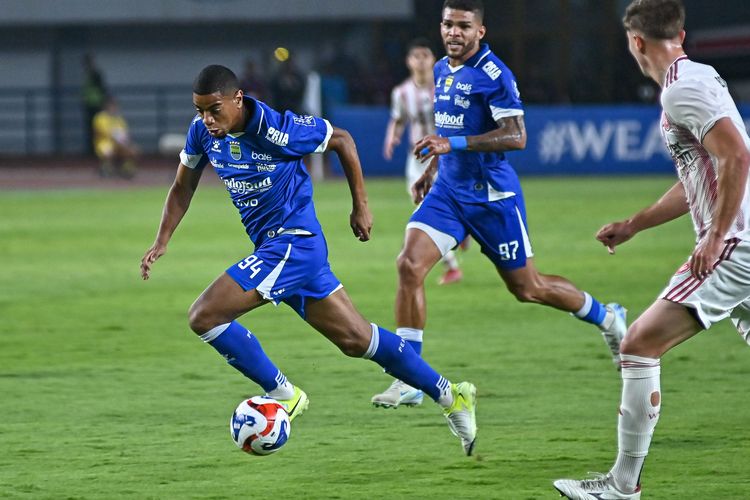 Link Live Streaming Persib vs Semen Padang Hari Ini, Kick Off 15.30 WIB