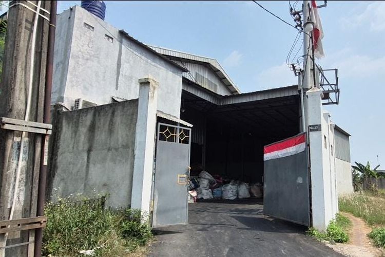 DLHK Depok Periksa Pabrik Plastik Tapos Usai Warga Keluhkan Pencemaran