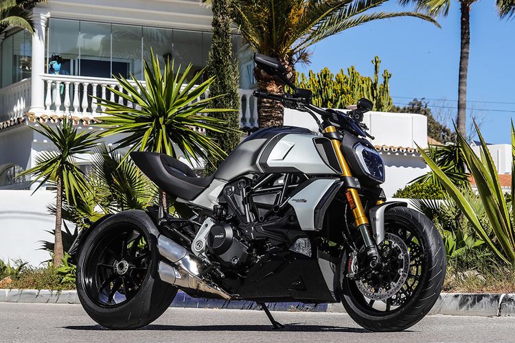 Ducati Diavel