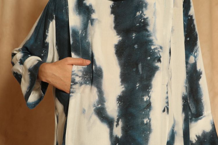 Koleksi ?Busui Friendly and Beauty Series? dari Leana.
