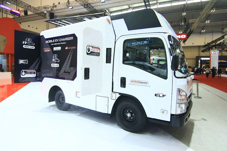  Isuzu Elf Mobile EV Charger Concept GIIAS 2024