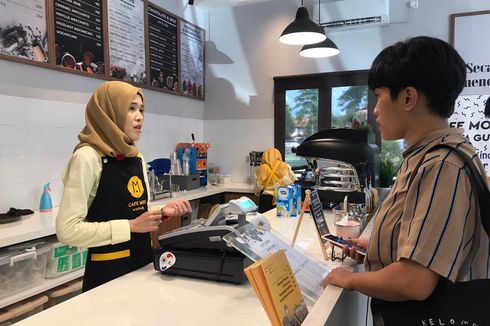 Secangkir Kopi Racikan Barista Penyandang Tunanetra di Cafe More Bandung...