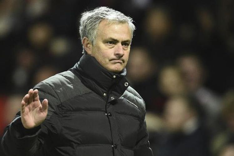 Ekspresi manajer Manchester United, Jose Mourinho, seusai laga Premier League kontra Sunderland, di Stadion Old Trafford, Senin (26/12/2016).