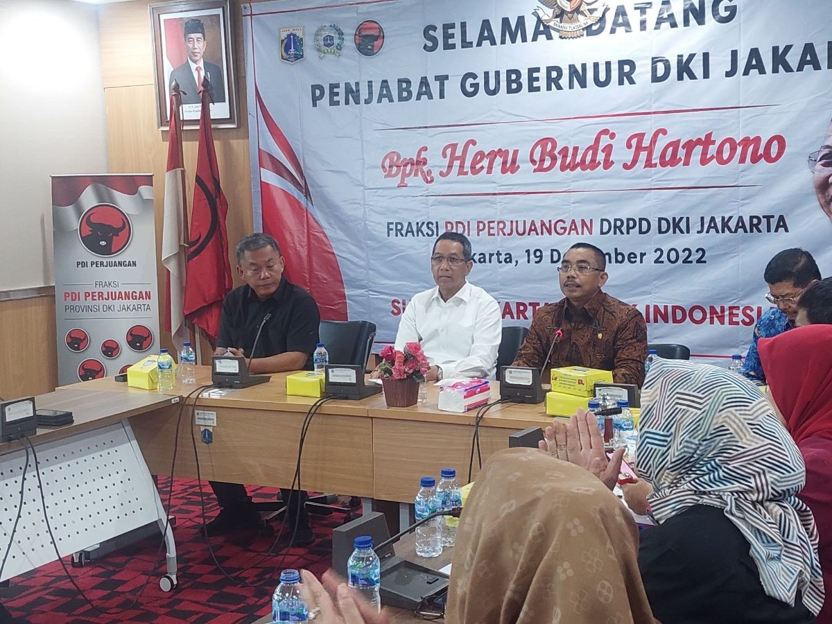 Di Depan Heru Budi, Ketua Fraksi PDIP Sebut Sejumlah Kebijakan Pemprov 